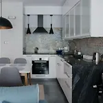 Leszczynska 3 By Homeprime *
